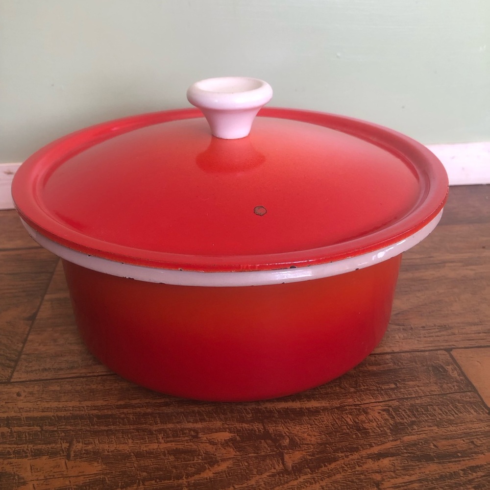 Descoware ? Belgium Red Orange Kitchen Pot With Lid 8.5” Enamel Cast Iron